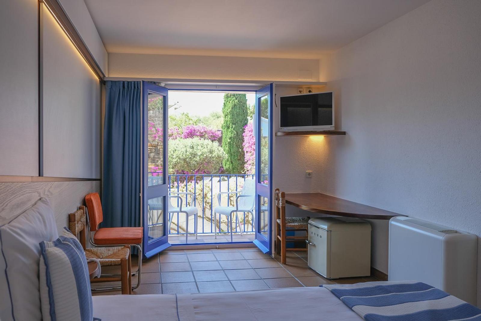 Hotel Blaumar Cadaques (Adults Only) Экстерьер фото